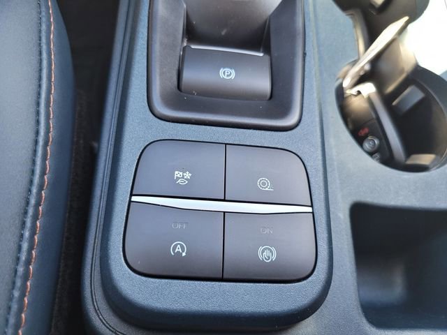 Certified 2022 Ford Maverick Lariat w/ Equipment Group 500A Standard image 25