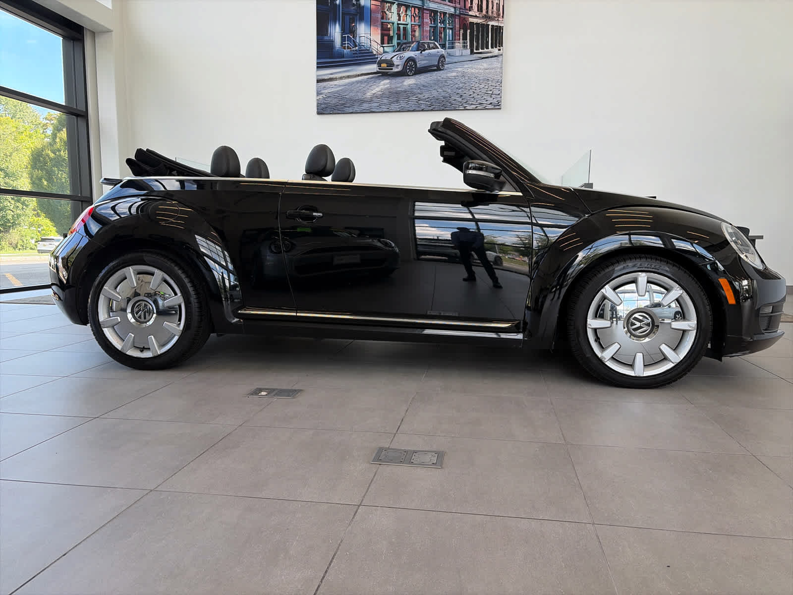 Used 2014 Volkswagen Beetle 2.5 FWD image 13