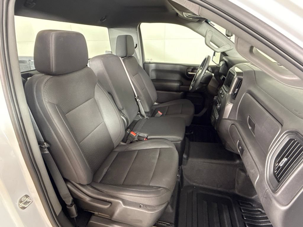 Certified 2025 Chevrolet Silverado 1500 W/T RWD image 21