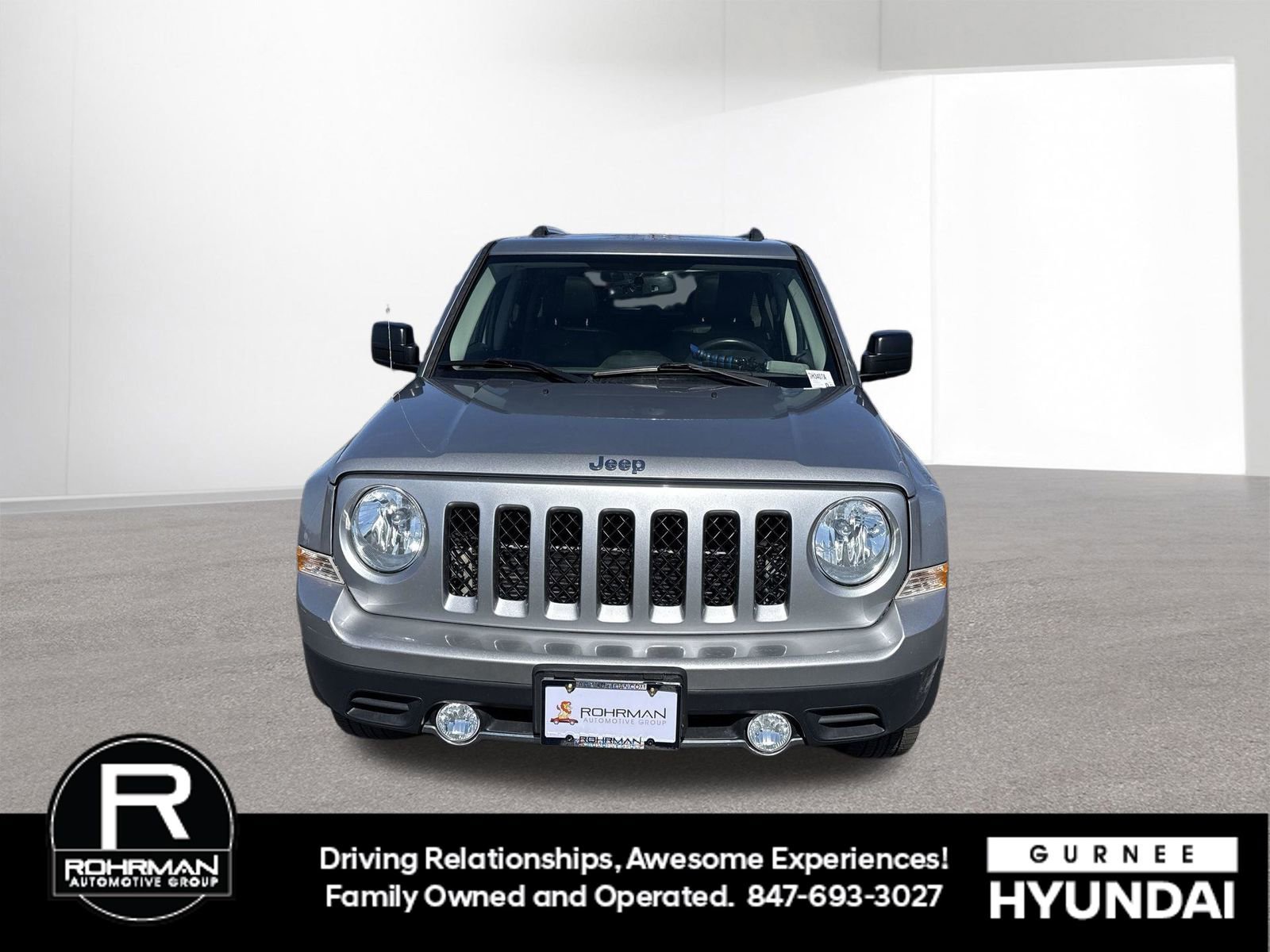 Used 2017 Jeep Patriot High Altitude image 3