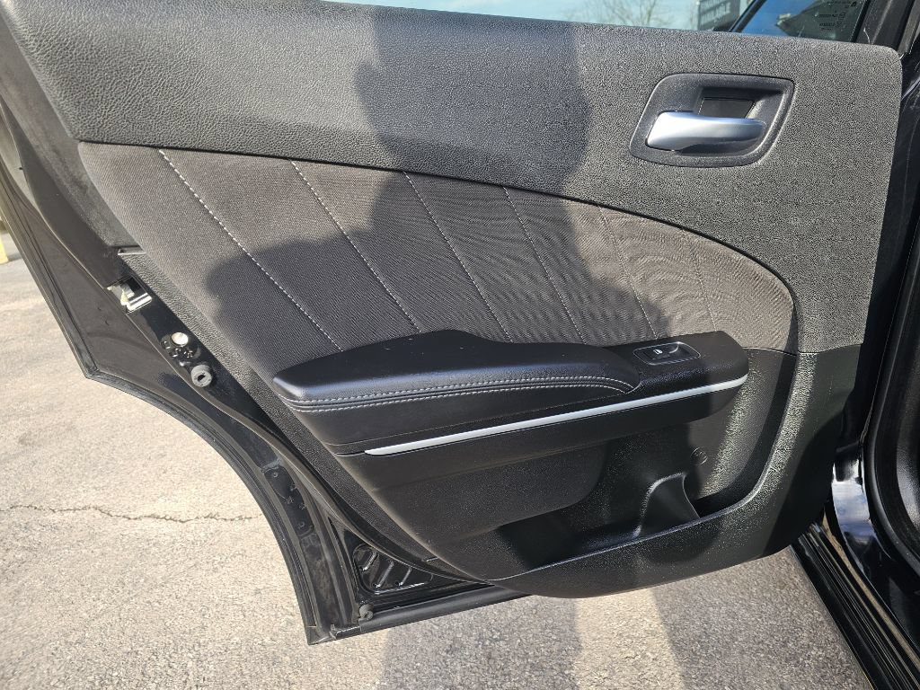 Used 2023 Dodge Charger SXT RWD image 33