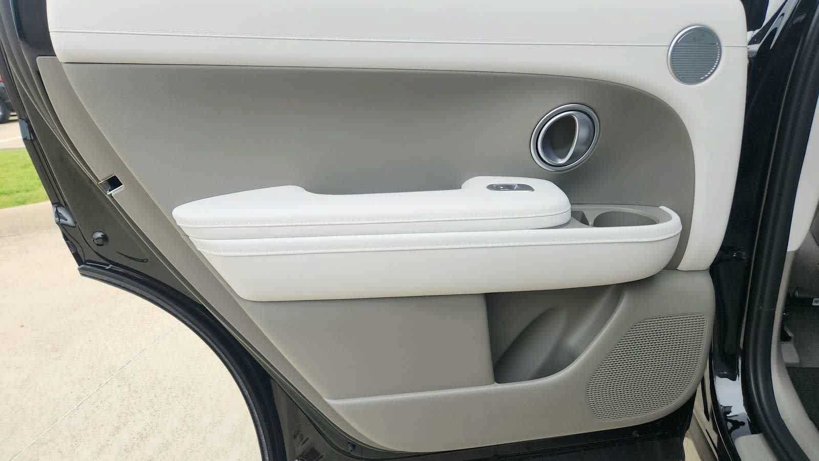 New 2026 Hyundai Palisade SEL Premium FWD image 26