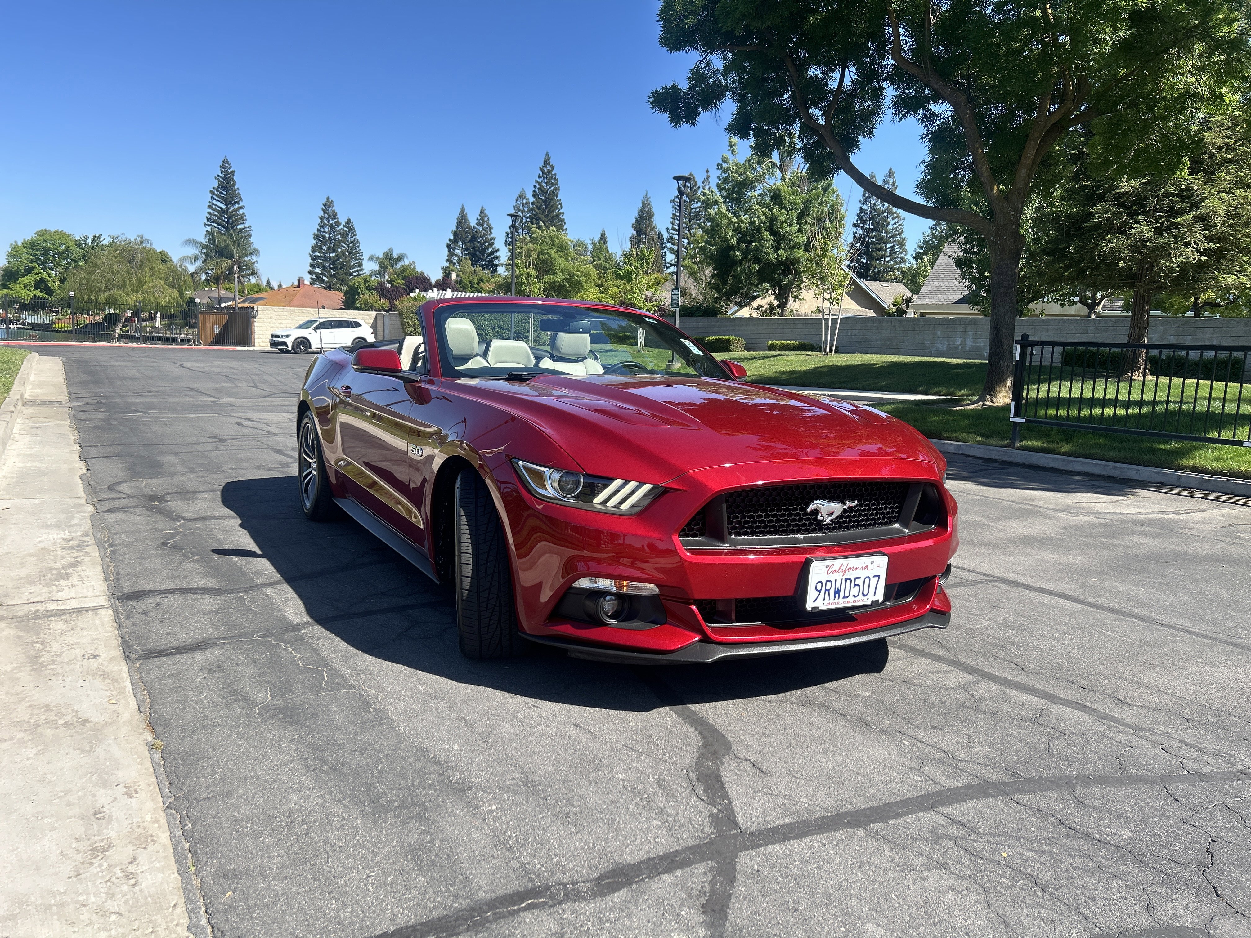 Used 2017 Ford Mustang GT Premium image 20
