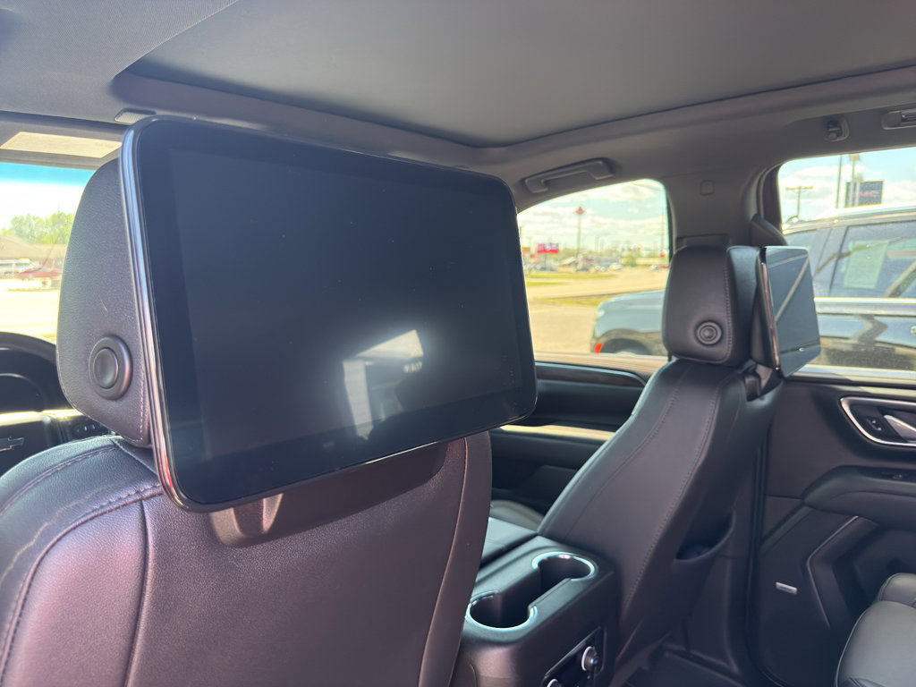 Used 2024 Chevrolet Tahoe Z71 w/ Z71 Off-Road Package image 11