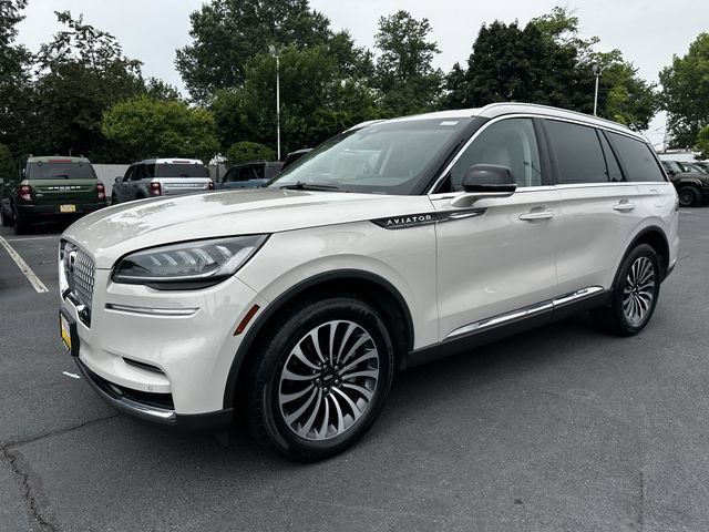Certified 2023 Lincoln Aviator AWD w/ Premium Package image 9