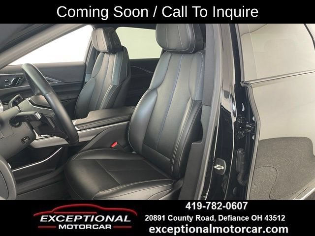 Used 2024 Cadillac Lyriq Luxury AWD/4WD image 33