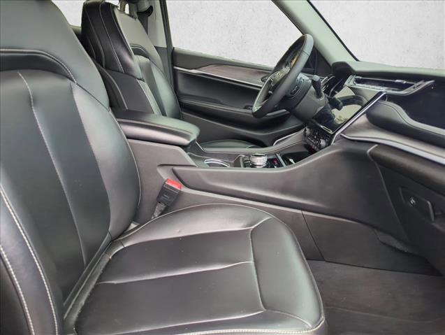 Used 2024 Jeep Grand Cherokee Limited 4xe image 23