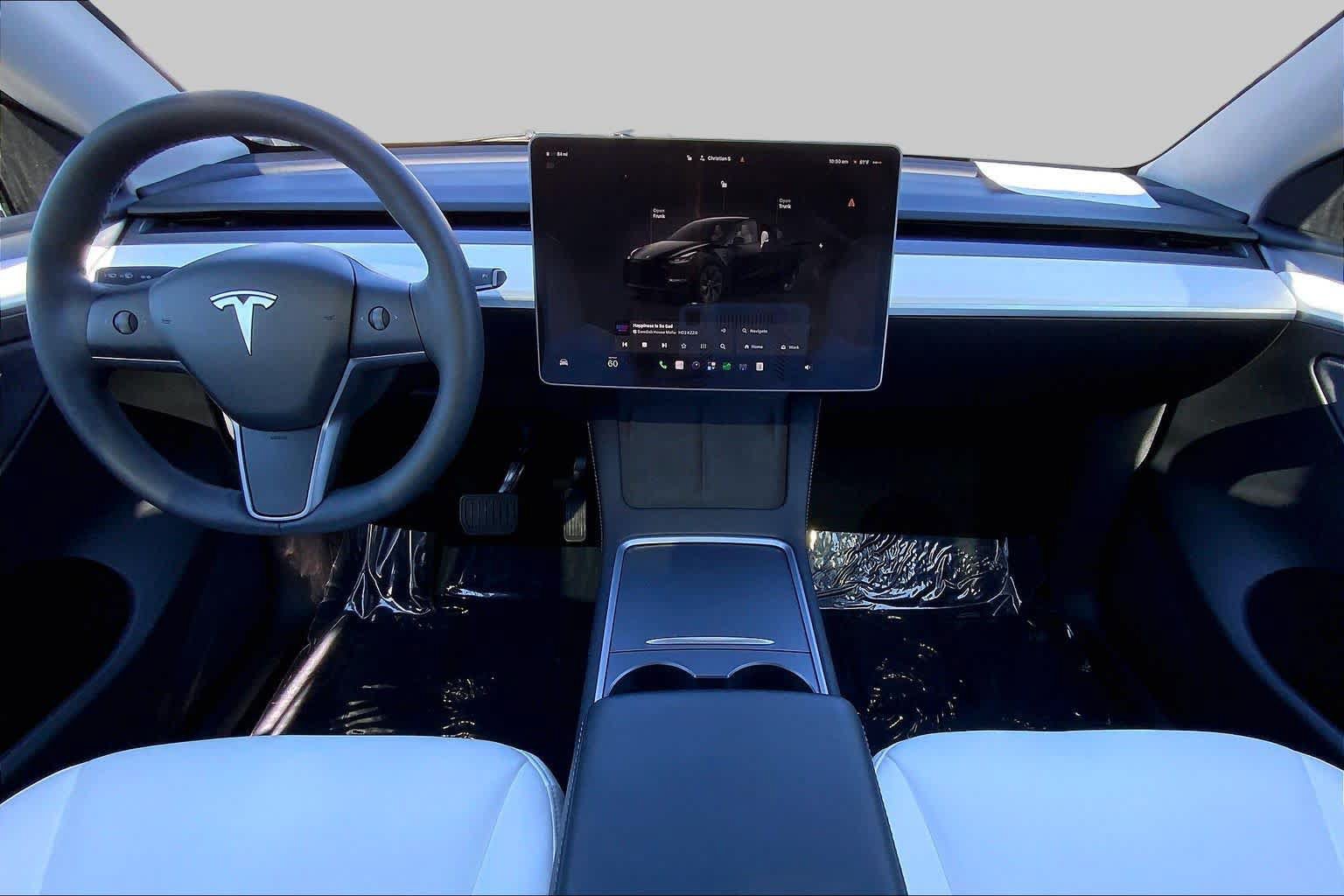 Used 2024 Tesla Model Y Long Range AWD/4WD image 14
