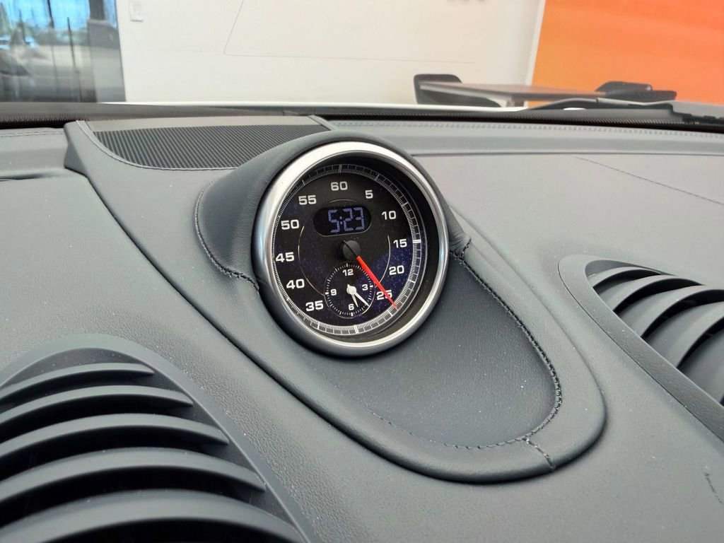 Used 2021 Porsche 718 Cayman GTS RWD image 10