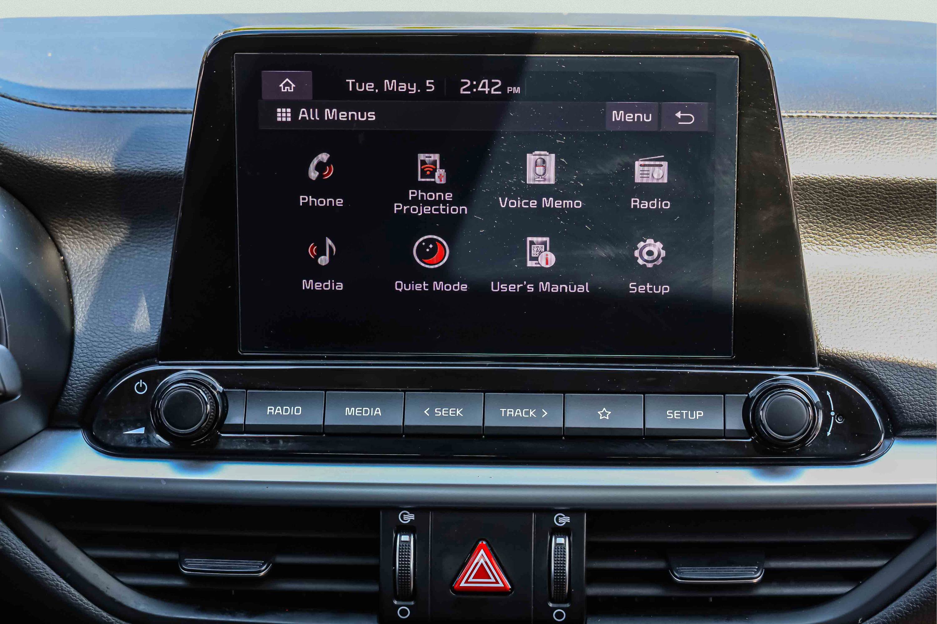 Certified 2023 Kia Forte LXS w/ LXS Technology Package FWD image 11