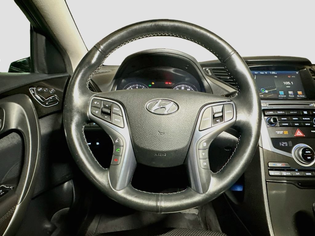Used 2017 Hyundai Azera FWD image 10