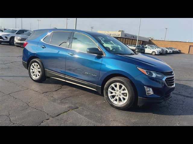 Used 2019 Chevrolet Equinox LT FWD image 2