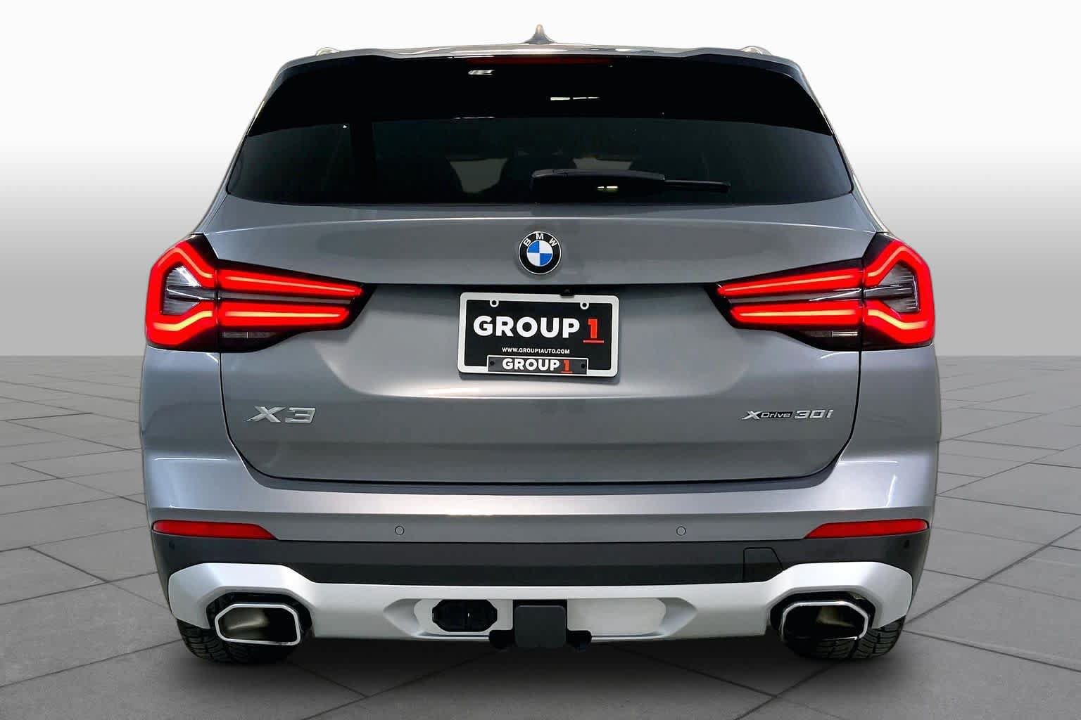 Used 2023 BMW X3 xDrive30i w/ Convenience Package w/ZPA AWD/4WD image 4