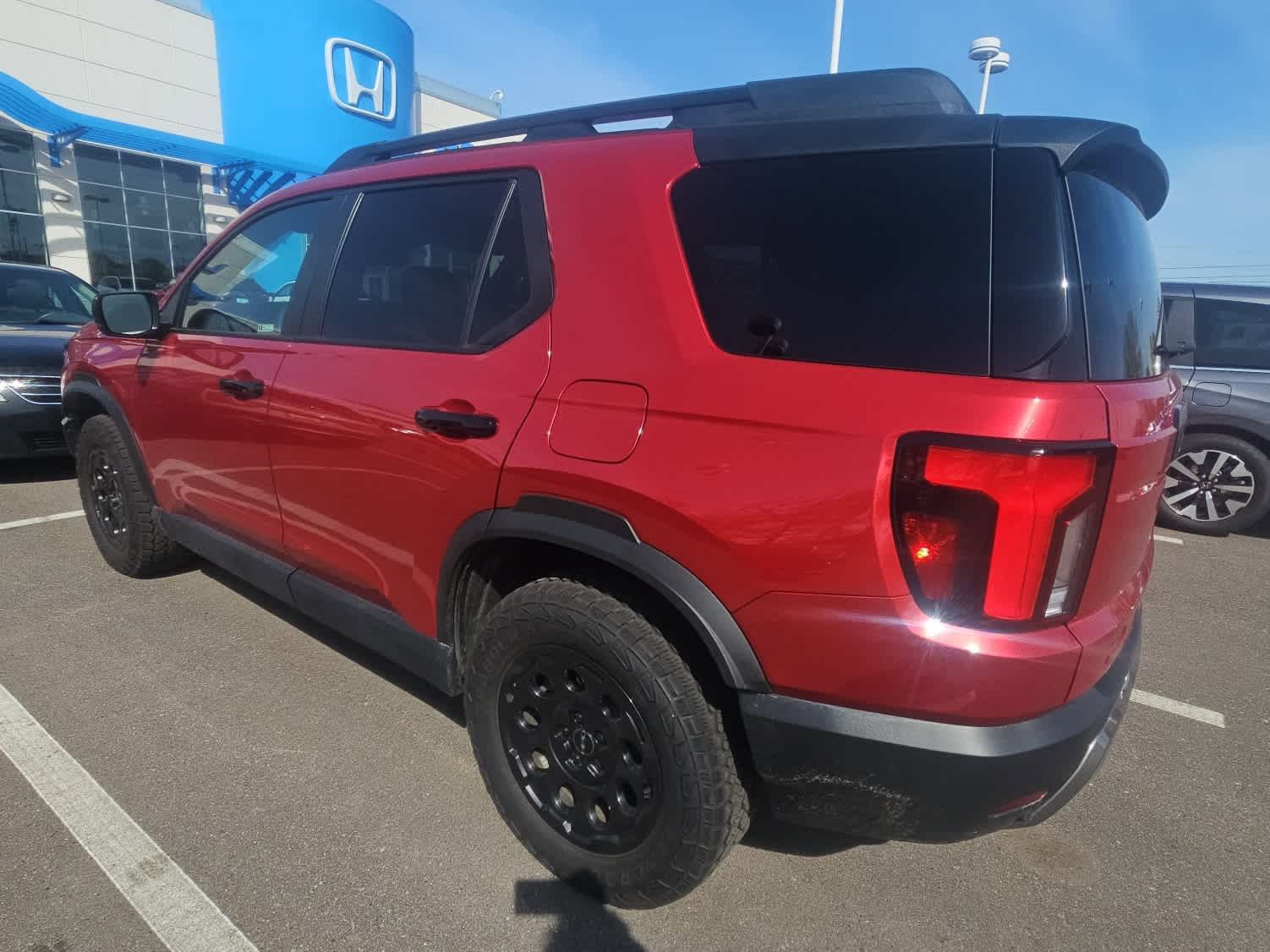 Used 2026 Honda Passport TrailSport image 4