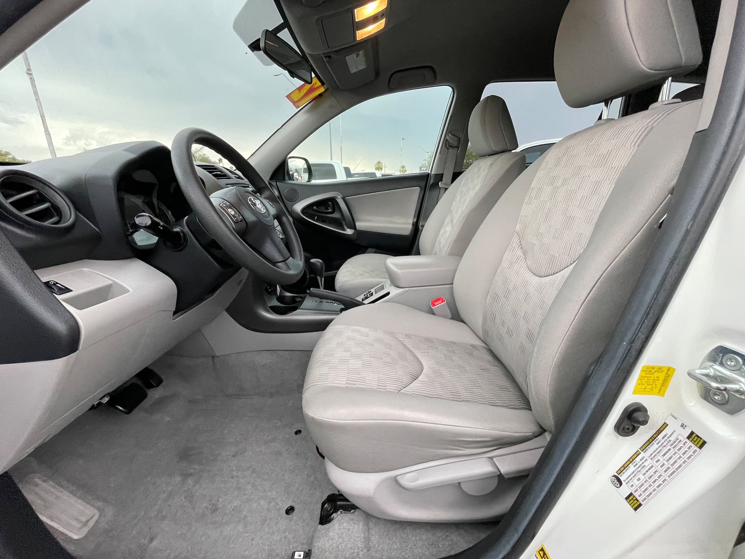 Used 2012 Toyota RAV4 FWD w/ Value Pkg image 12