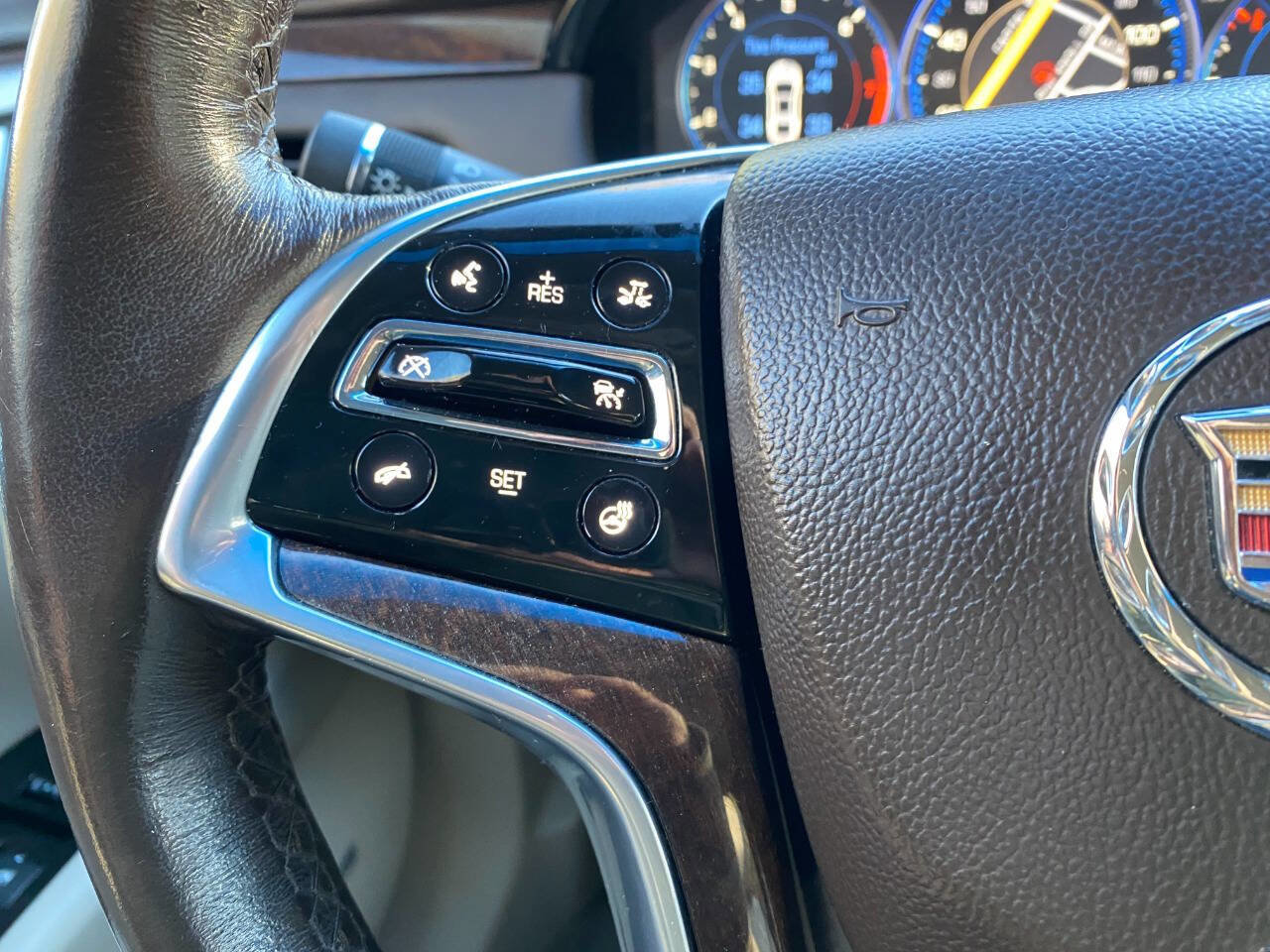 Used 2014 Cadillac XTS Premium w/ Driver Assist Package image 21