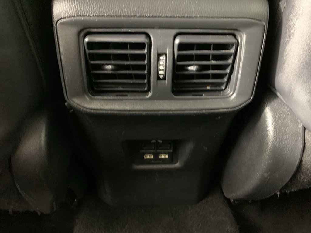 Used 2021 Toyota RAV4 Limited image 26