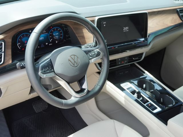 Used 2026 Volkswagen Atlas SE FWD image 19