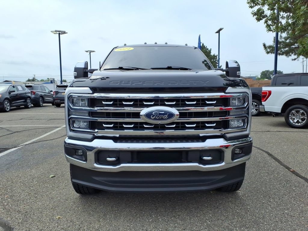 Certified 2024 Ford F250 Lariat w/ Chrome Package AWD/4WD image 3