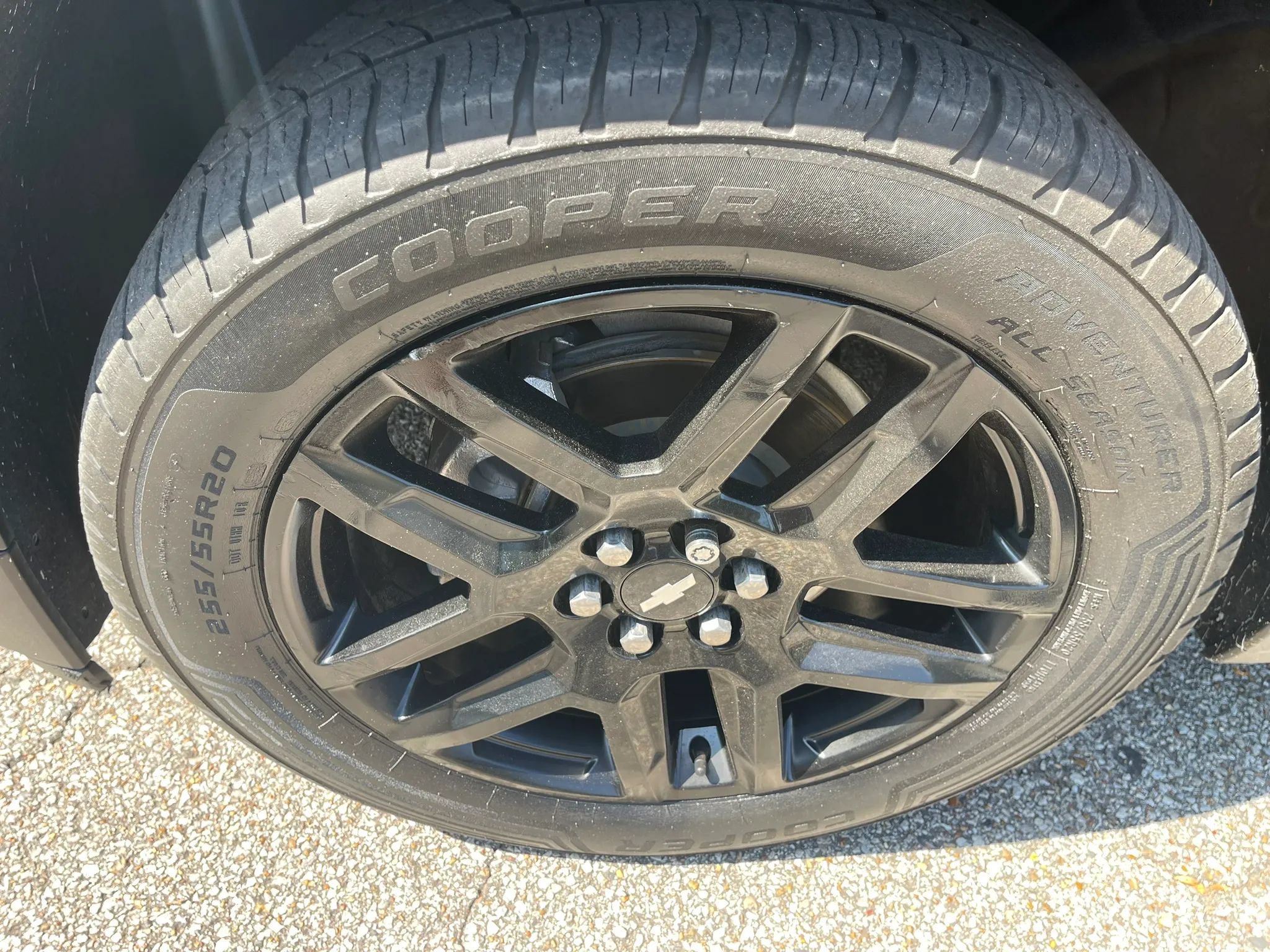 Used 2019 Chevrolet Traverse LS FWD image 9