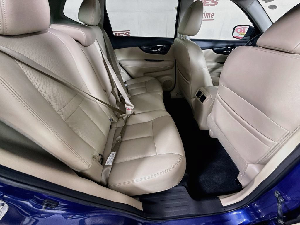 Used 2019 Nissan Rogue SL w/ Premium Package AWD/4WD image 31