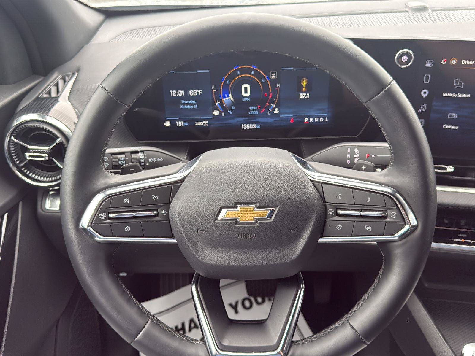 Used 2026 Chevrolet Equinox LT AWD/4WD image 9