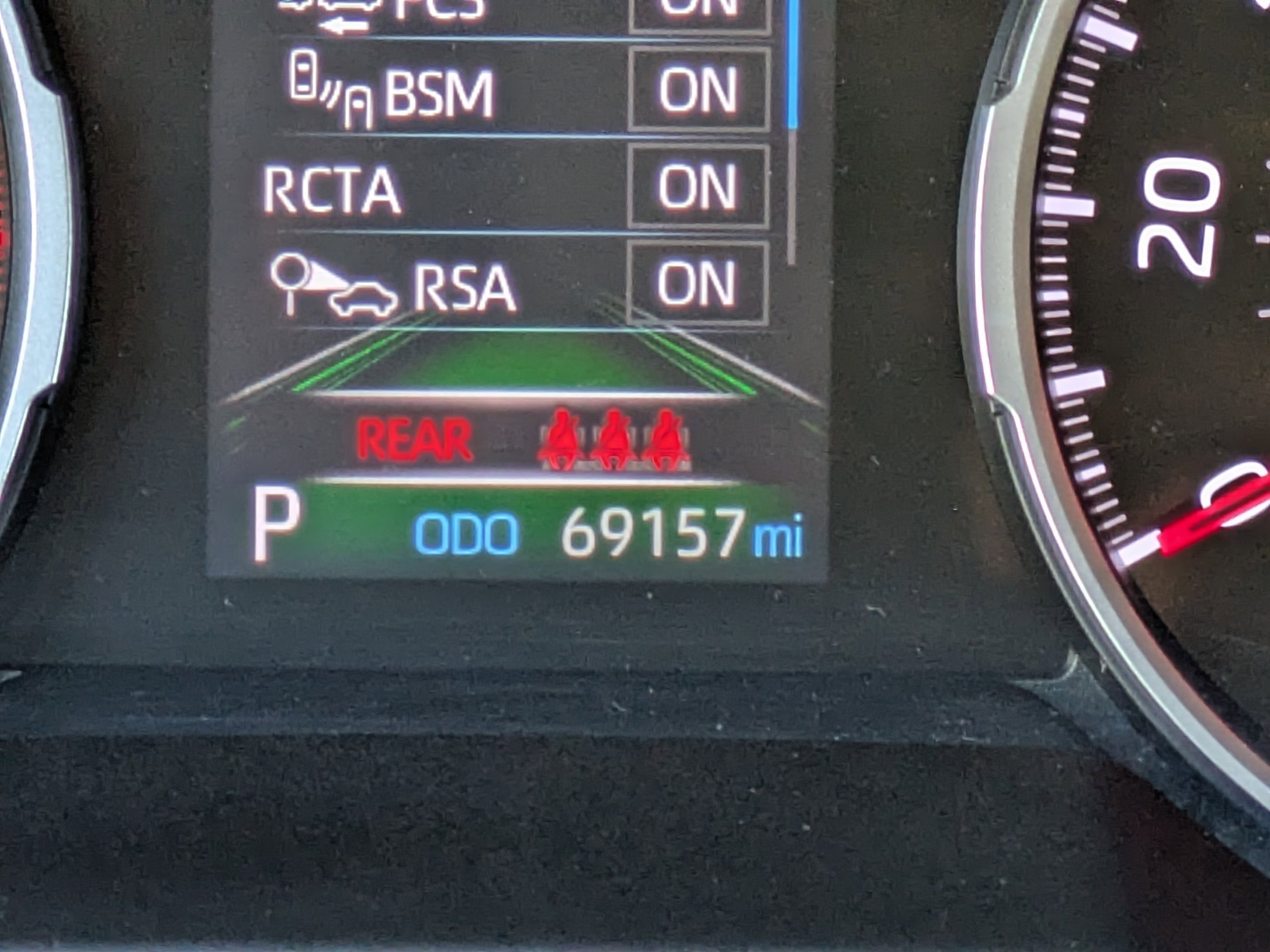 Used 2019 Toyota RAV4 XLE w/ Convenience Package image 26