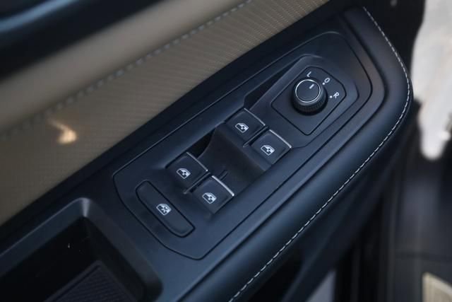 New 2026 Volkswagen Atlas Cross Sport SE image 10