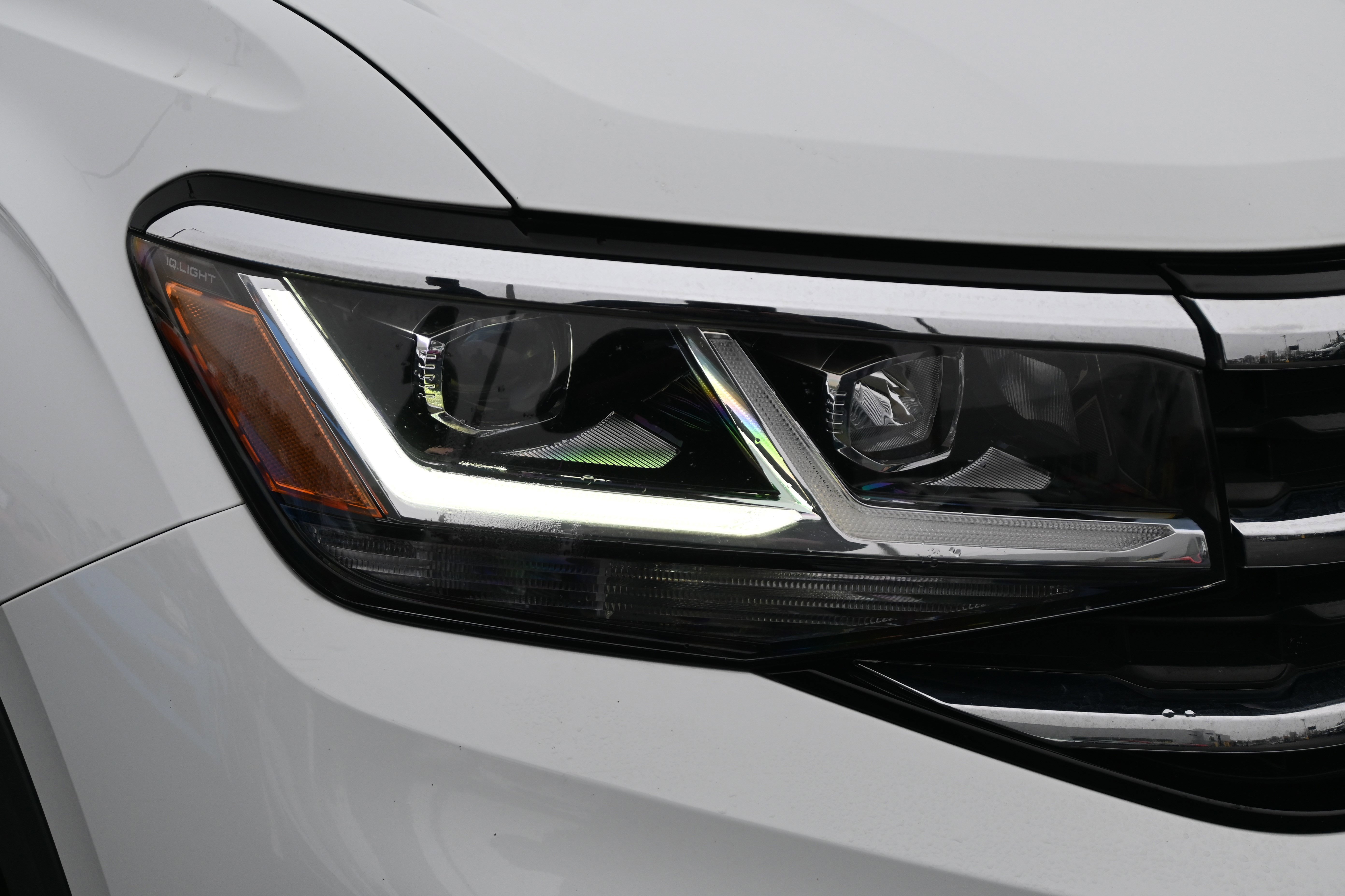 Used 2023 Volkswagen Atlas SE w/ Black Wheel Package image 12