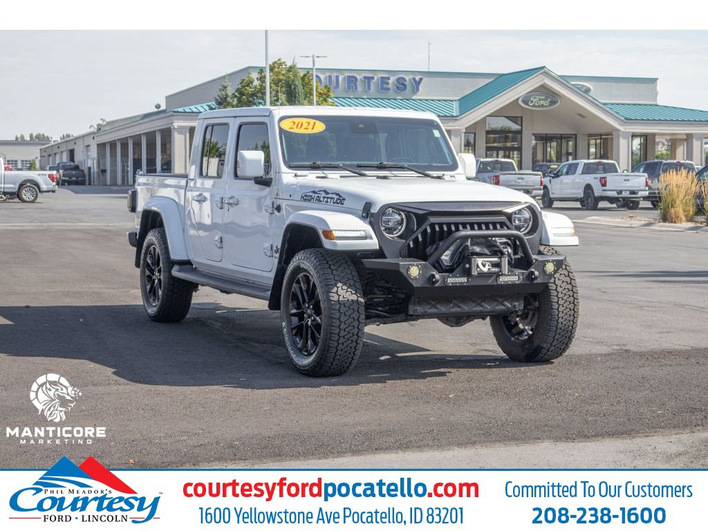 Used 2021 Jeep Gladiator Overland AWD/4WD image 1