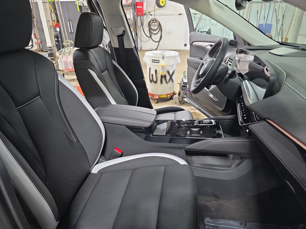 New 2026 Buick Envision Sport Touring AWD/4WD image 12