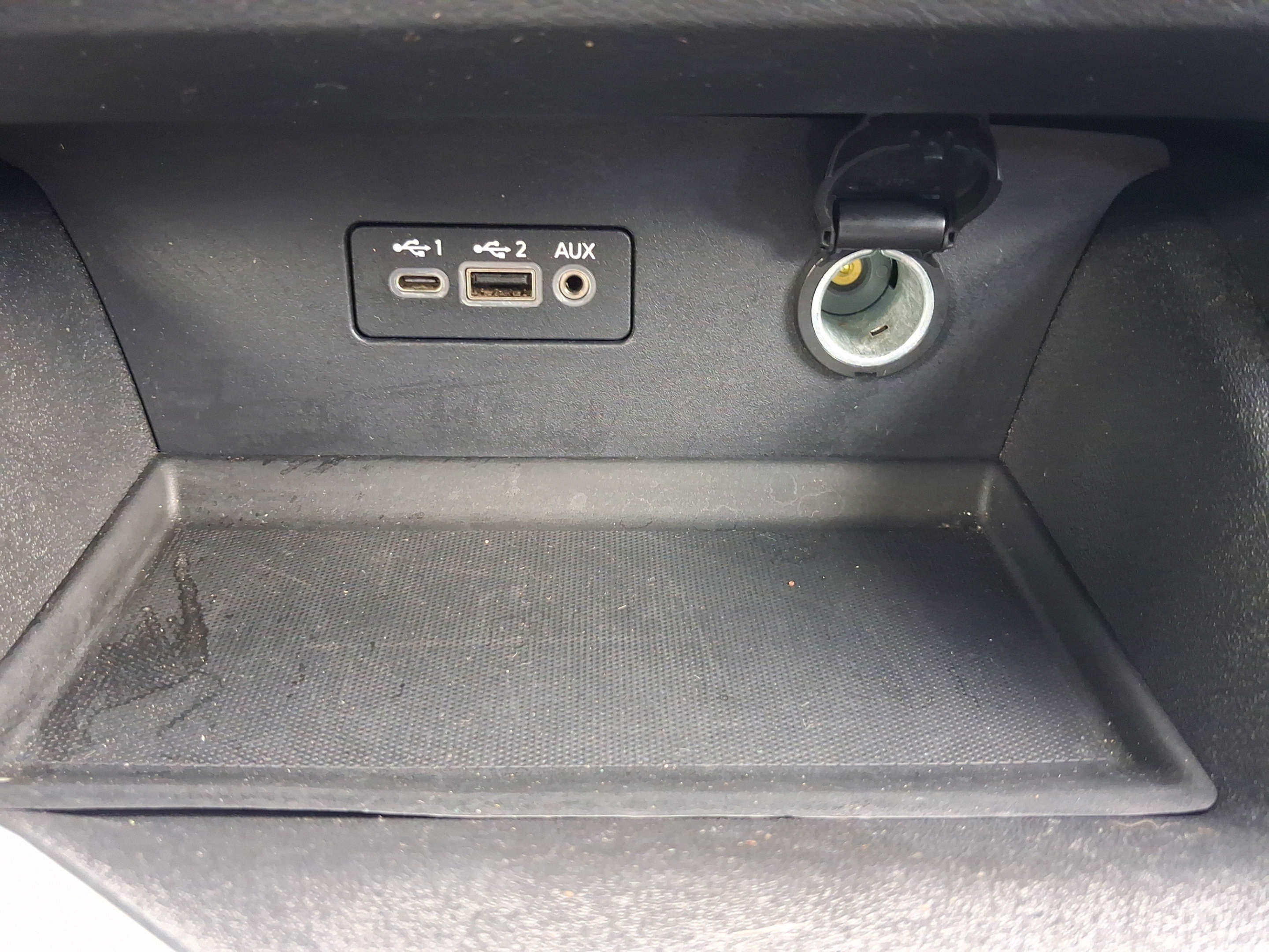 Used 2025 Nissan Altima 2.5 SV FWD image 18