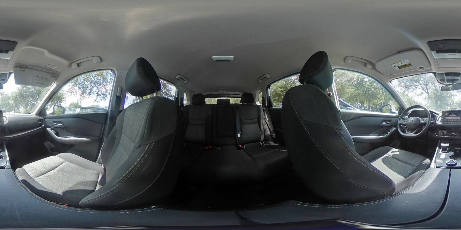 Used 2025 Nissan Rogue SV AWD/4WD image 43
