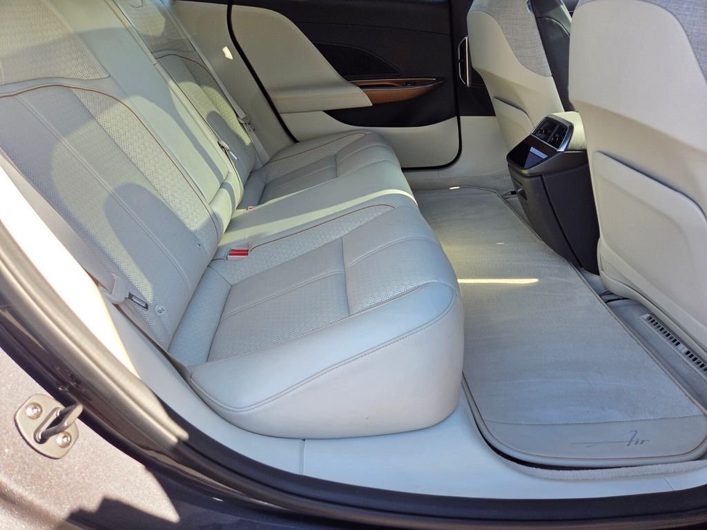 Used 2023 Lucid Air Grand Touring AWD/4WD image 19