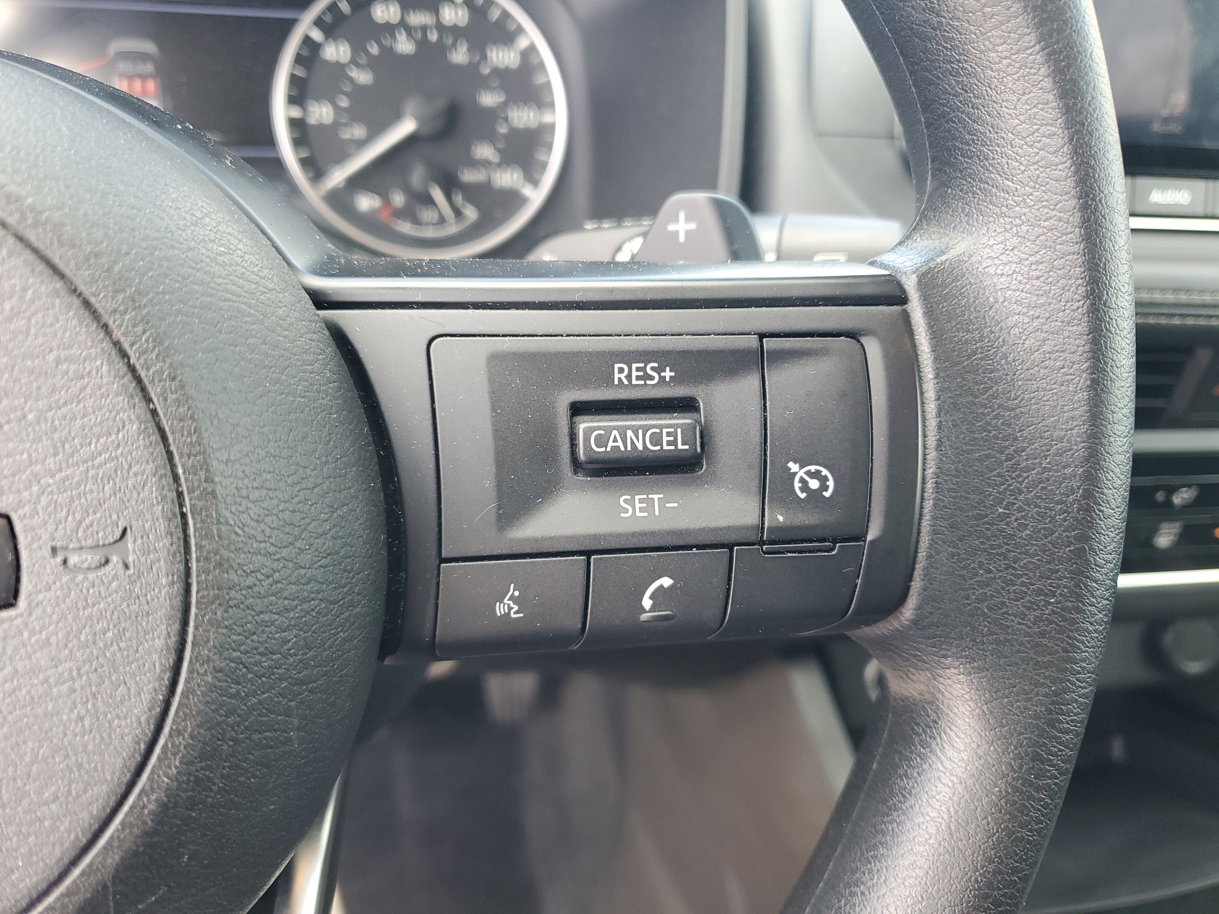 Certified 2023 Nissan Rogue S FWD image 18
