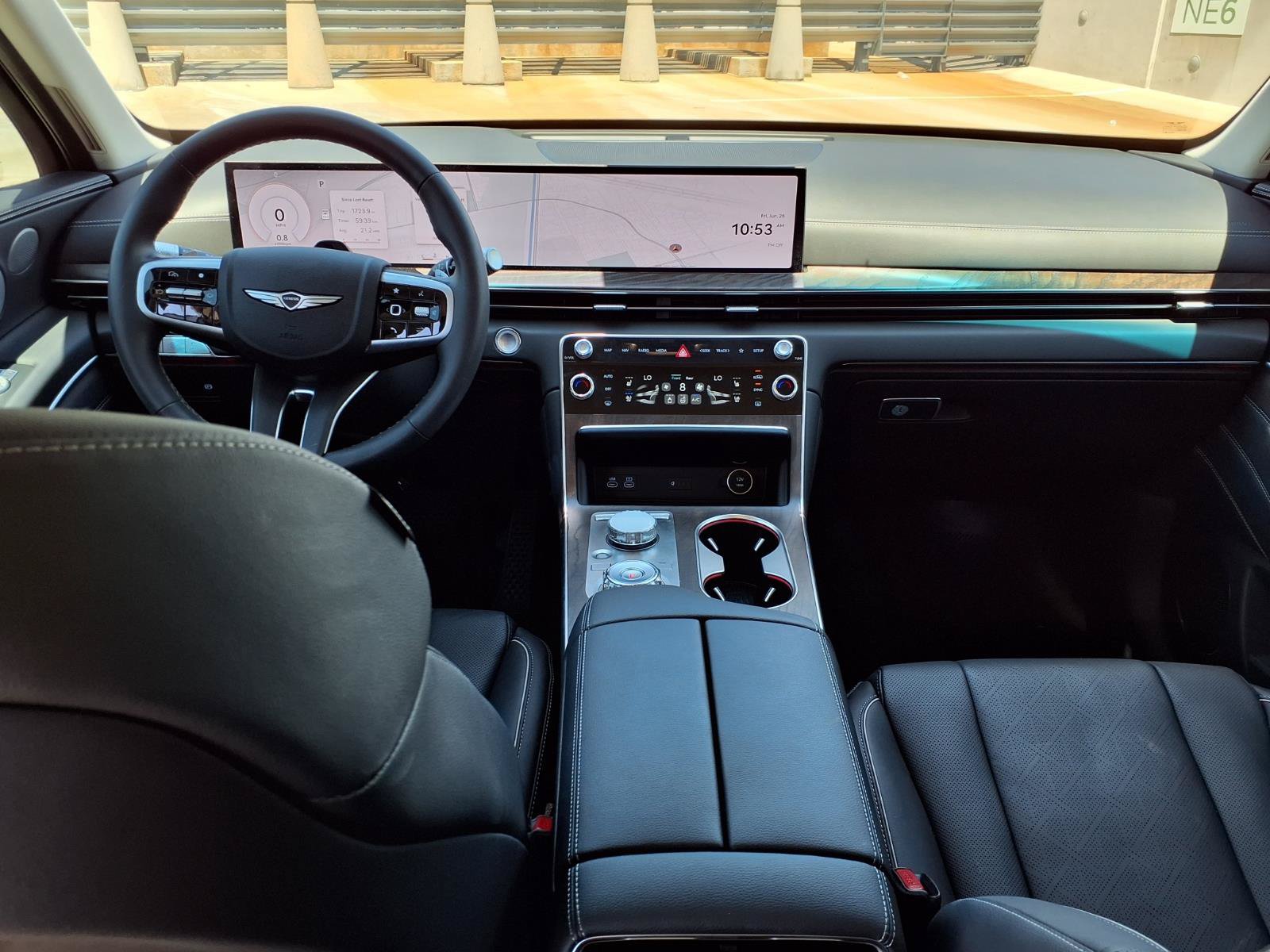 Certified 2026 Genesis GV80 2.5T Advanced AWD/4WD image 18