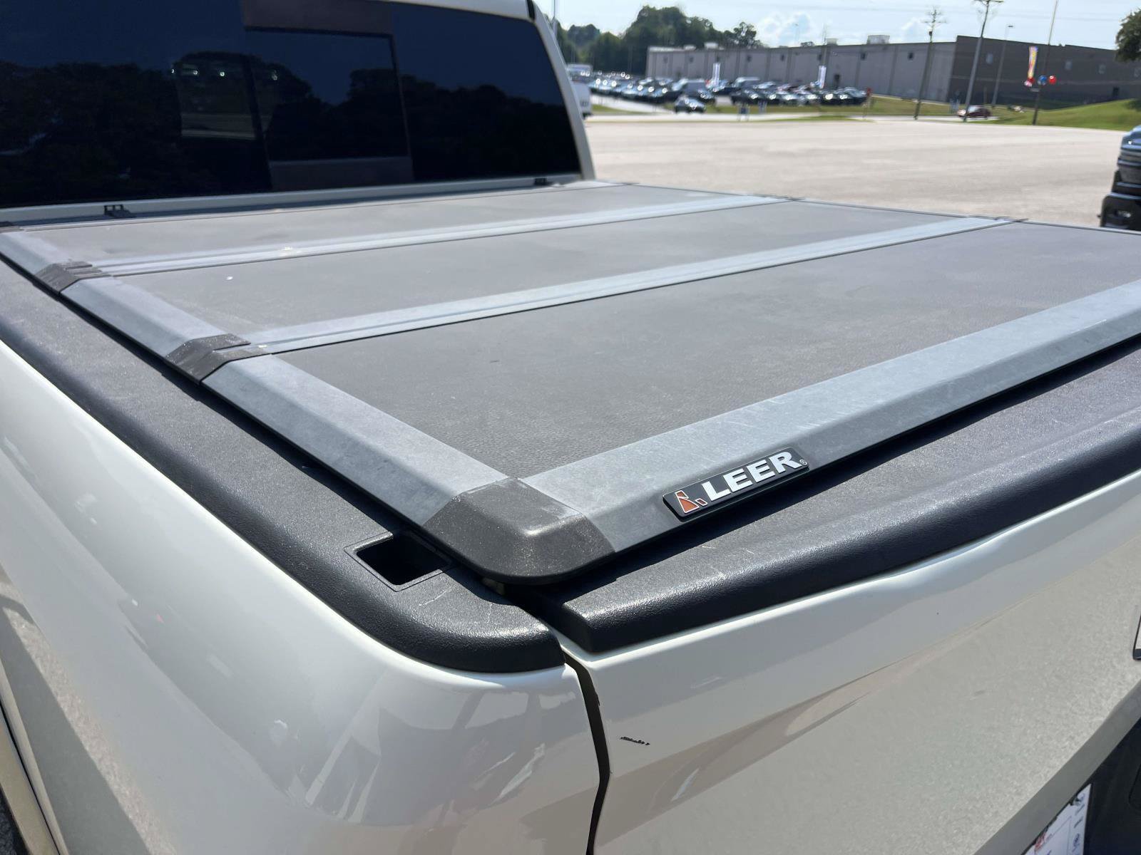Used 2016 RAM 1500 Laramie Longhorn w/ Convenience Group AWD/4WD image 12