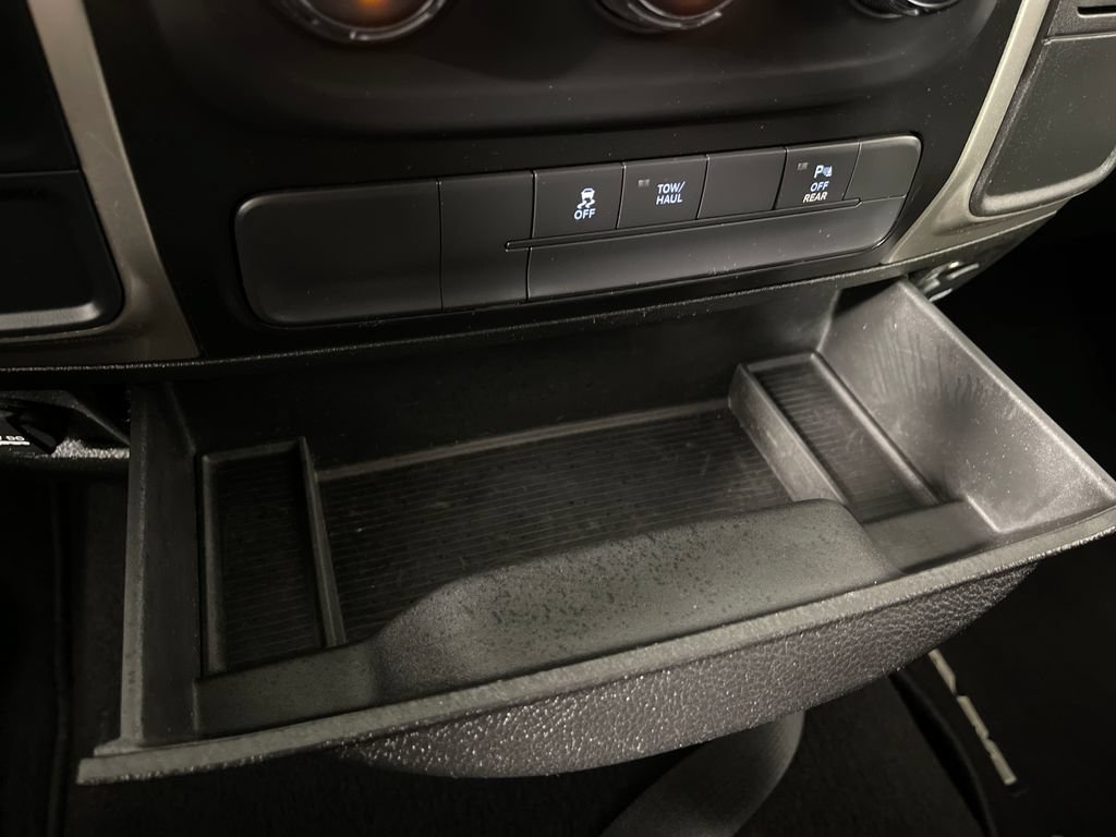 Used 2020 RAM 1500 Warlock RWD image 30