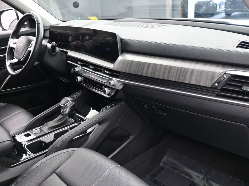 Used 2023 Kia Telluride EX image 49
