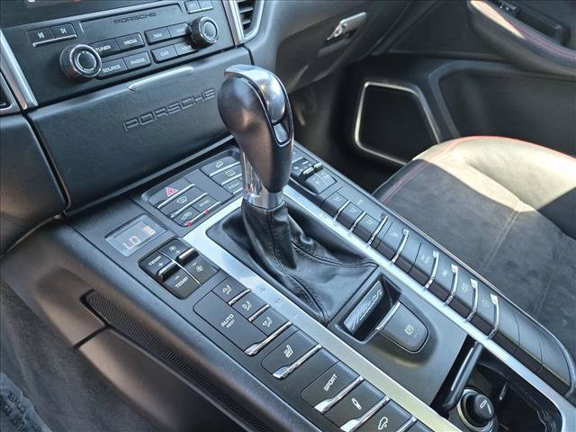 Used 2017 Porsche Macan GTS AWD/4WD image 12