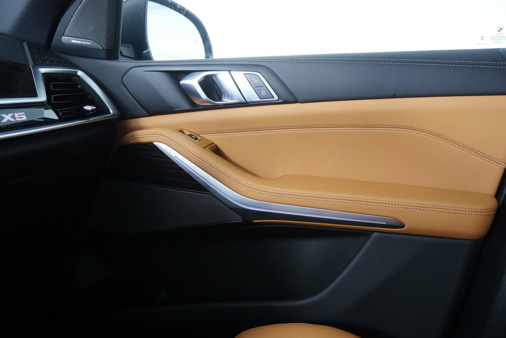 Used 2026 BMW X5 xDrive40i image 28