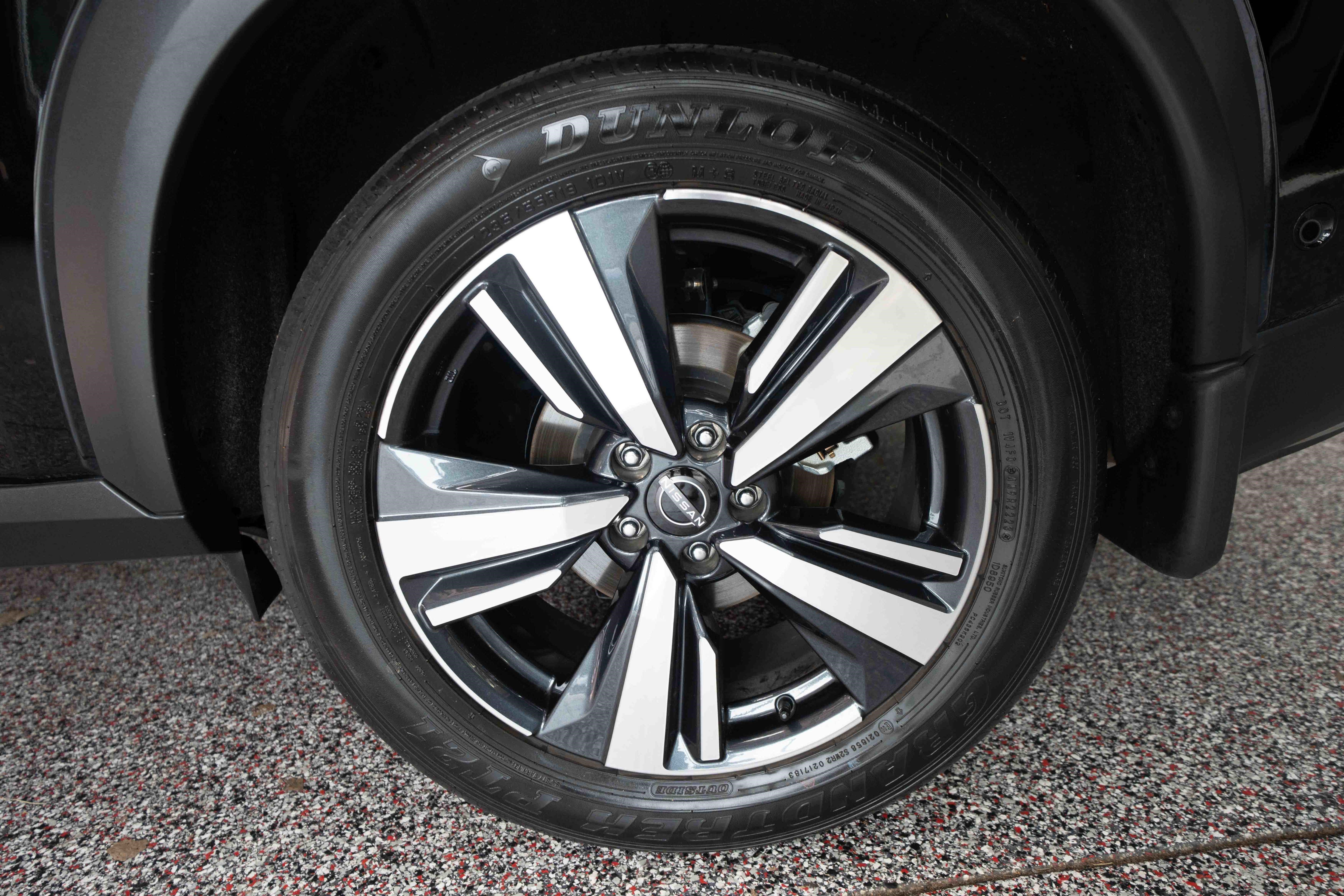 Used 2023 Nissan Rogue Platinum w/ Platinum Premium Package AWD/4WD image 30