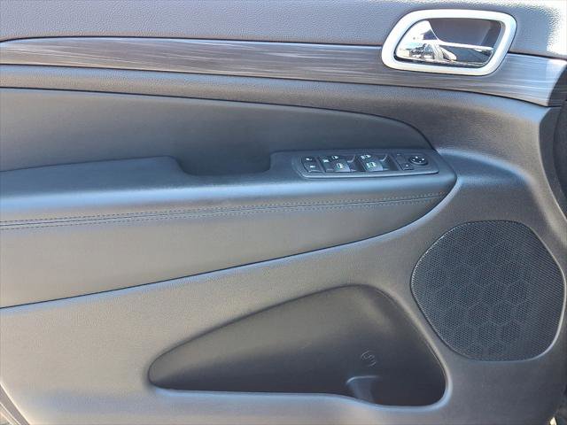 Certified 2021 Jeep Grand Cherokee Laredo image 23