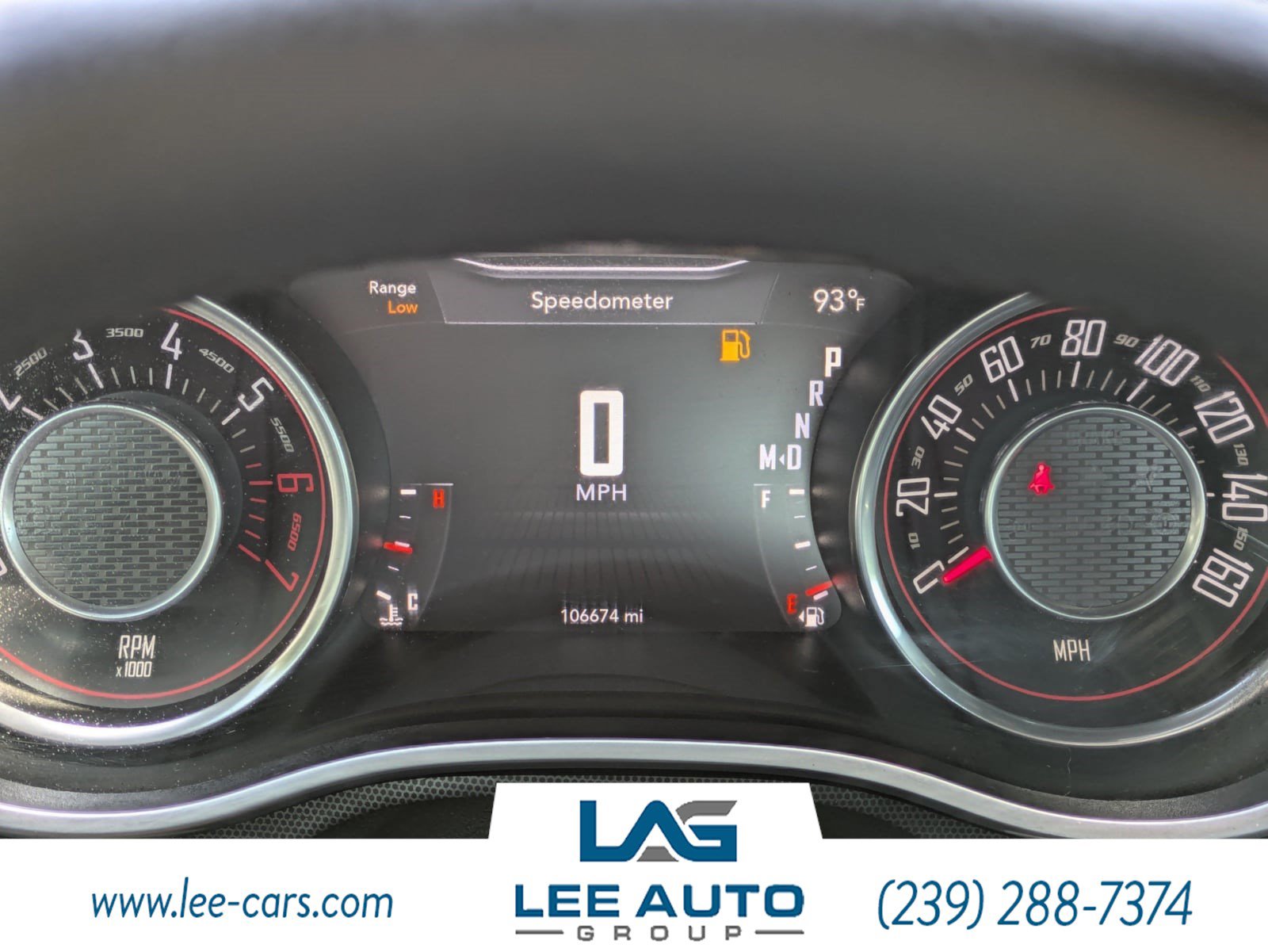 Used 2015 Dodge Challenger R/T Plus RWD image 24