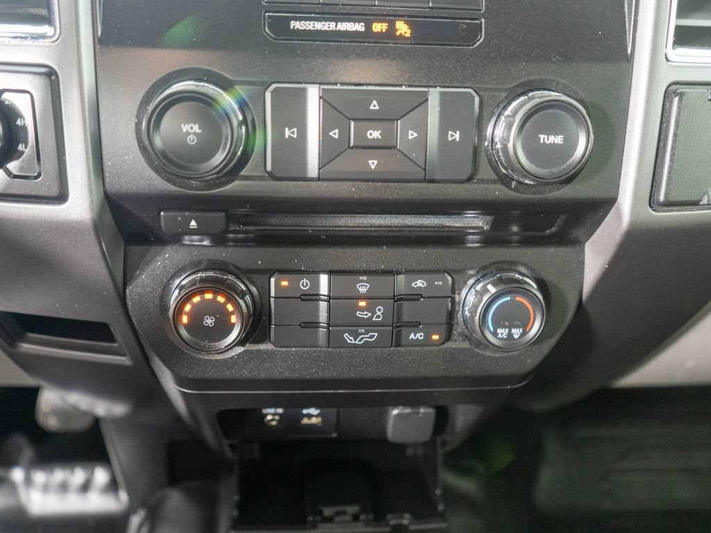 Used 2015 Ford F150 XLT w/ Trailer Tow Package AWD/4WD image 19