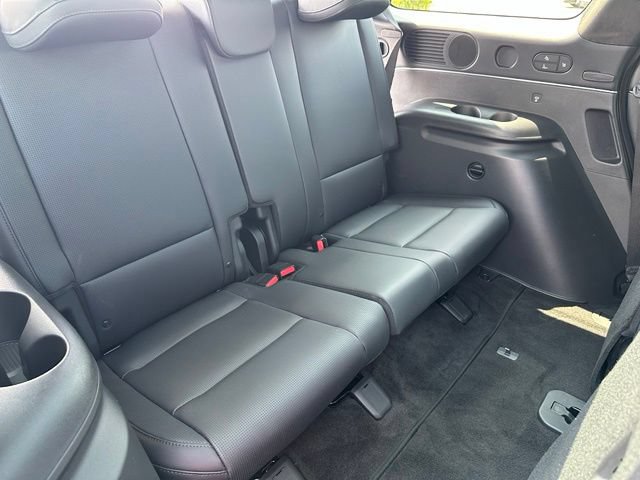 Used 2026 Hyundai Palisade Calligraphy AWD/4WD image 11