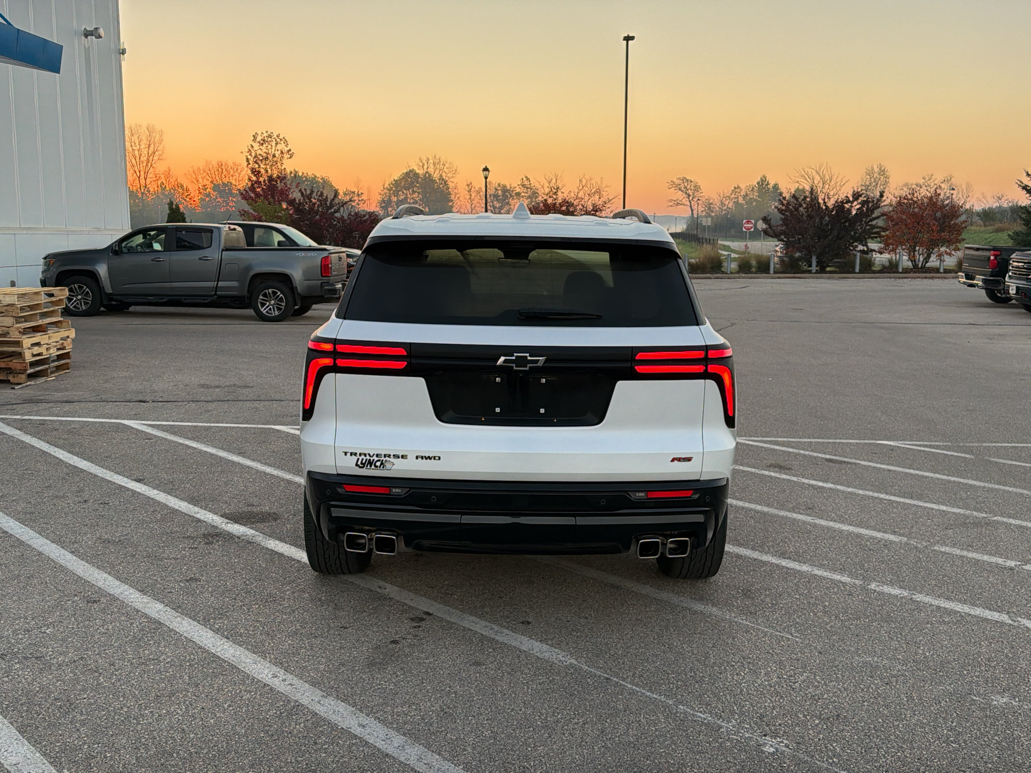 Used 2024 Chevrolet Traverse RS w/ LPO, Floor Liner Package AWD/4WD image 4