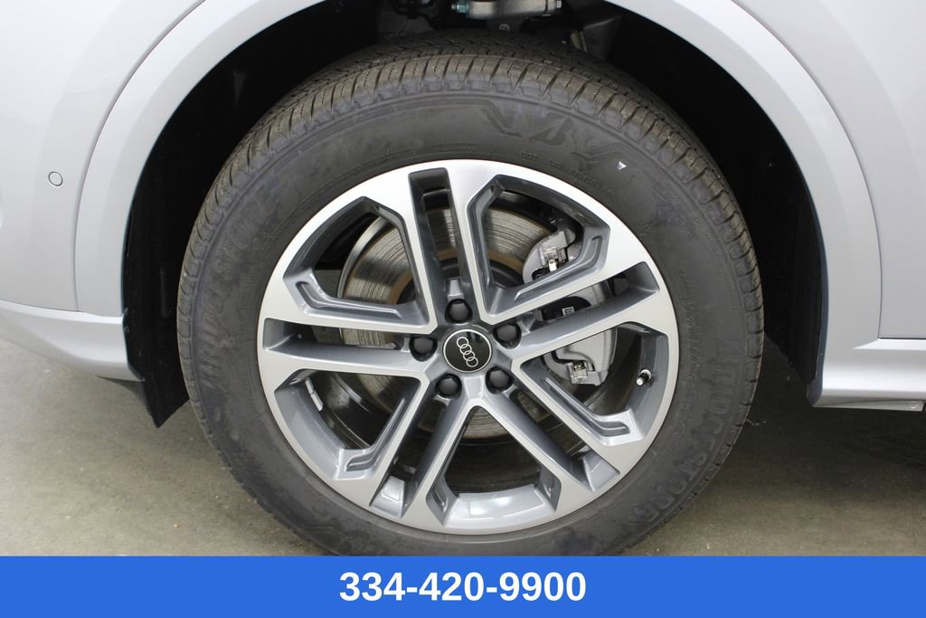 New 2025 Audi Q5 Premium image 28