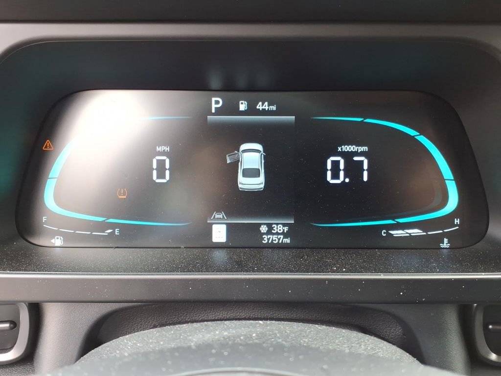 New 2025 Hyundai Elantra Sport w/ Cargo Package image 24