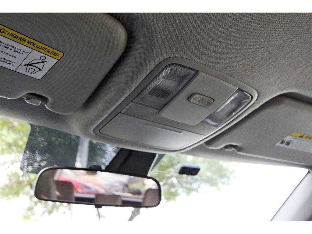 Used 2023 Kia Soul LX w/ LX Technology Package image 25